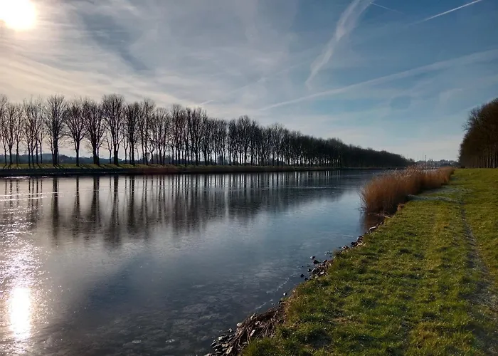 La Salicorne, Maison D'hôtes. * Brevands